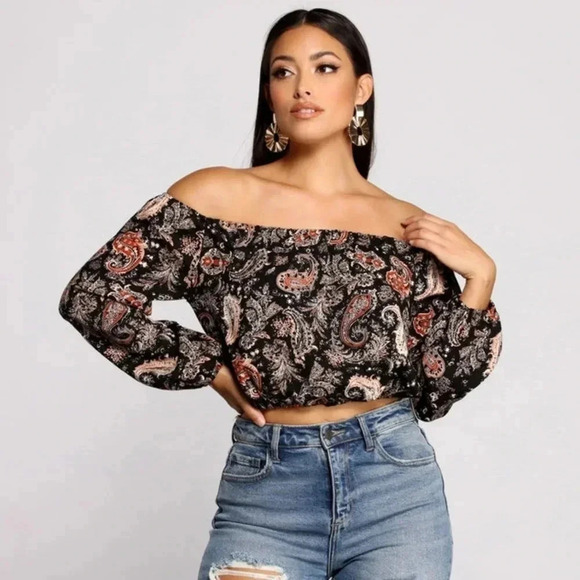 ☀️Windsor Free Sprit Off Shoulder Paisley Crop Top - Picture 1 of 9